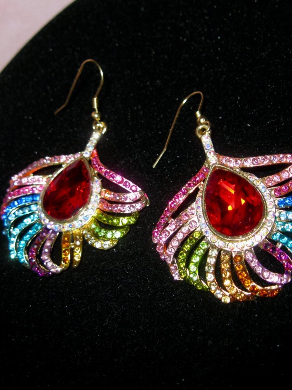 KIRKS FOLLY MULTI-COLOR  CRYSTAL EARRINGS WITH LOTS OF PIZZAZZ